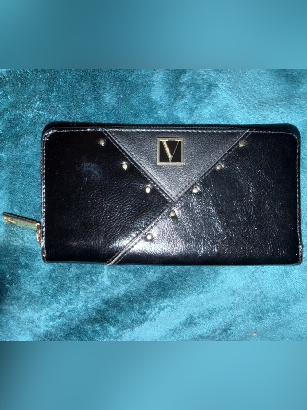 Vintage Victorias Secret Black Zip-Around Phone Wallet Case with Stud Detail